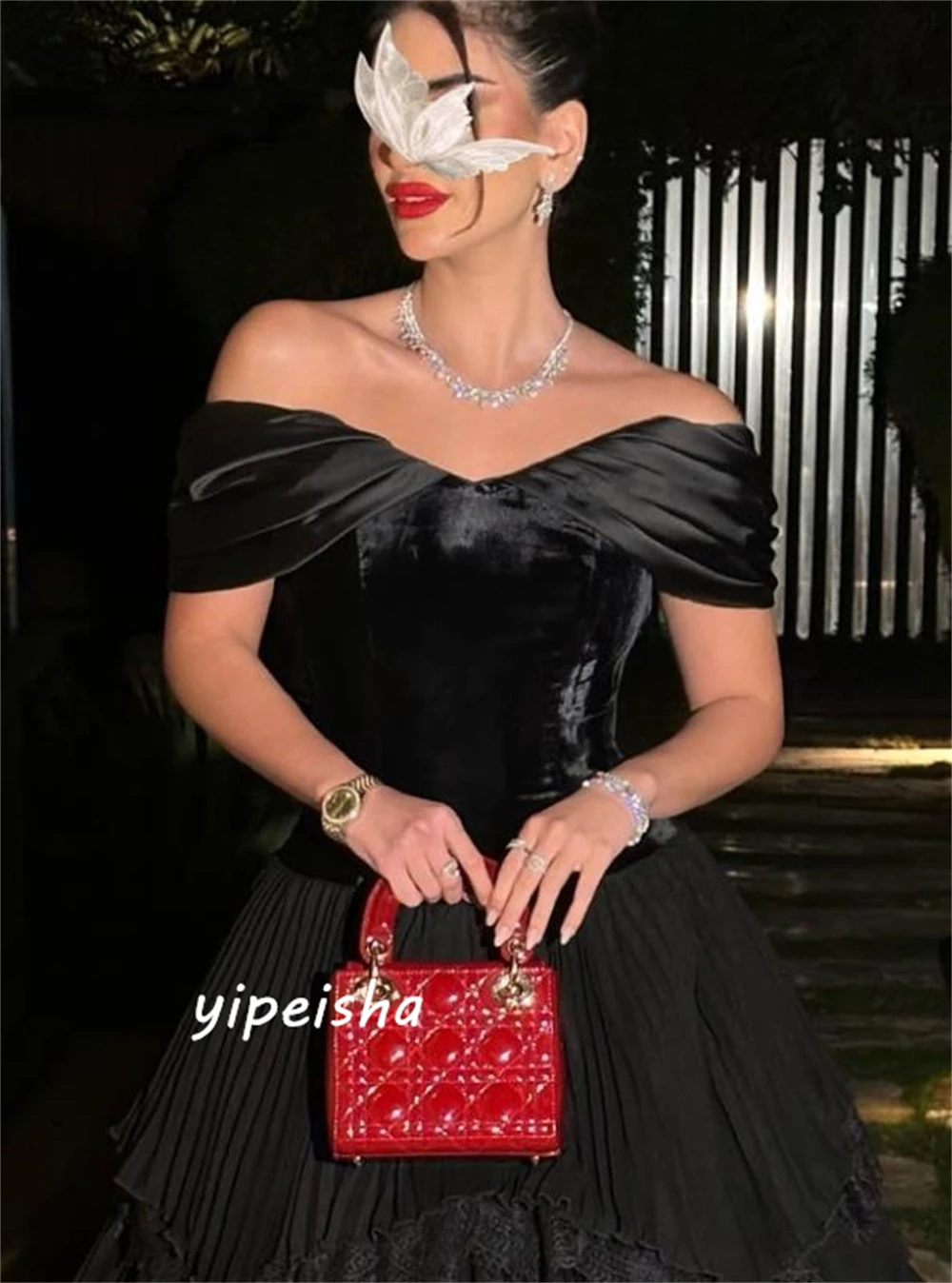 Yipeisha Išskirtinį Dydžių Off-the-pečių Kamuolys suknelė Puoštas Nėriniais, Grindų ilgis Veliūras Vakaro Suknelės